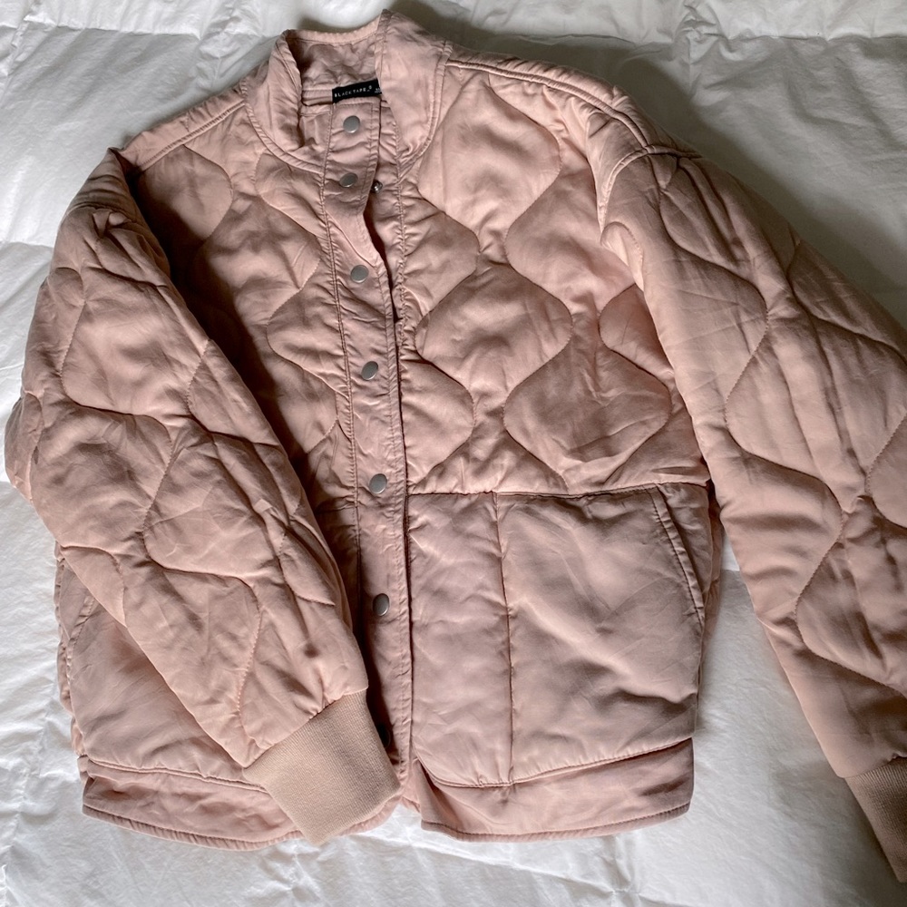 NWOT Black Tape Geo Quilted Jacket in Light Pink - Picture 4 of 7